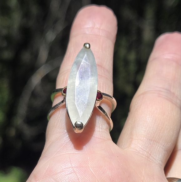 Moonstone 14k & garnet sterling ring sz9 - Picture 4 of 12